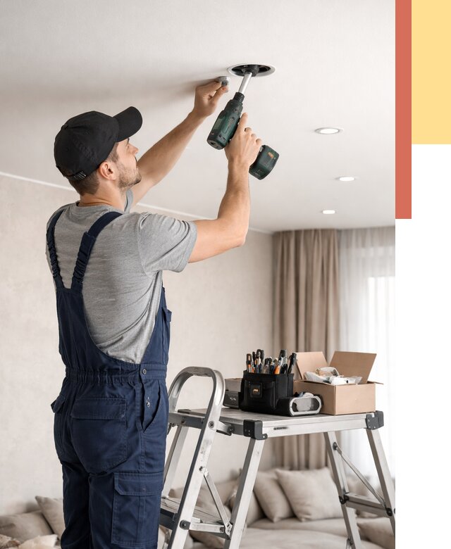 Установка и монтаж точечных светильников в натяжной потолок в Нижнекамске от 1825 руб. | ОТДЕЛОЧНИК-Нжм